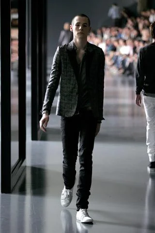 Look 25